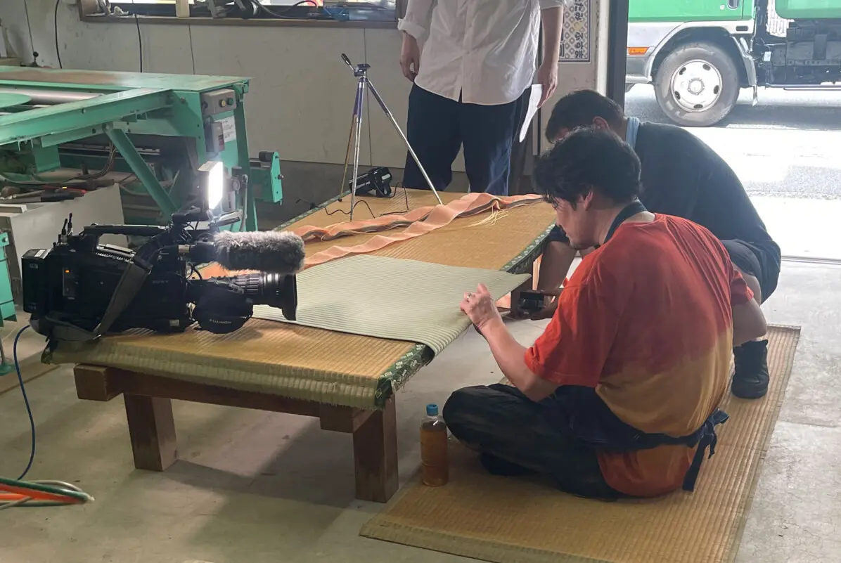 STS取材 小田井涼平さん手縫い体験